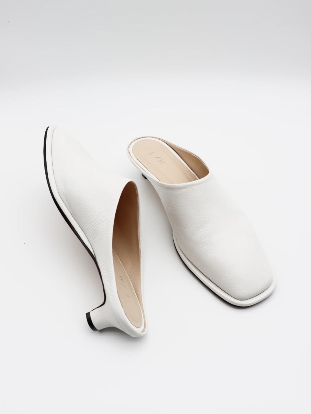 LAUREN MANOOGIAN Soft Leather Kitten Heel White Sz. 39/9